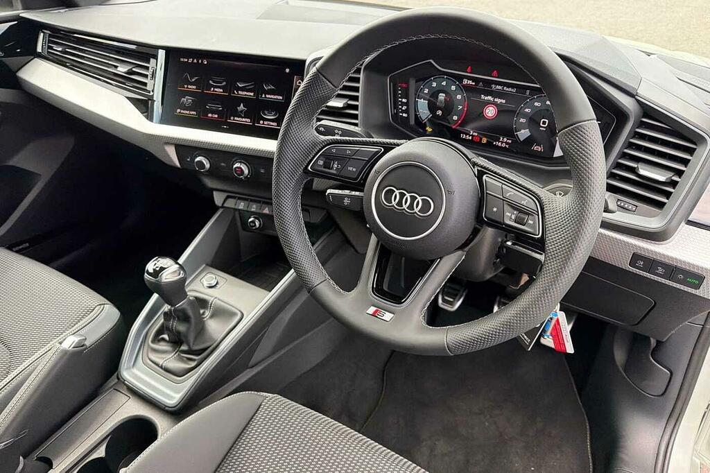 Audi A1 S Line 25 Tfsi 95 Ps 5-Speed Silver #6
