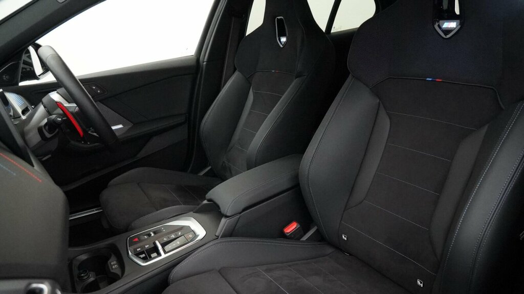 BMW 1 Series 120 M Sport Step  #24