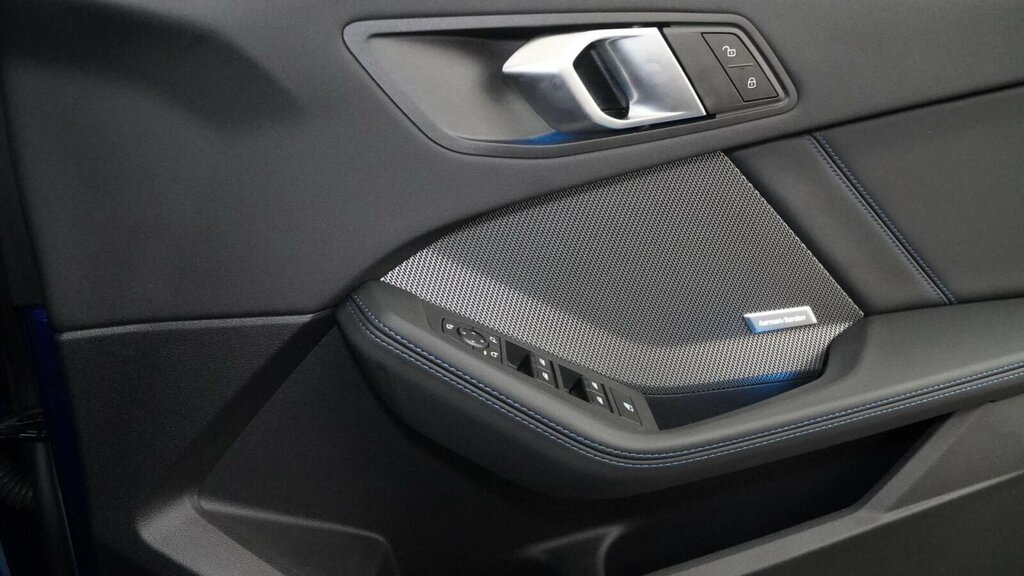 BMW 1 Series 120 M Sport Step  #32