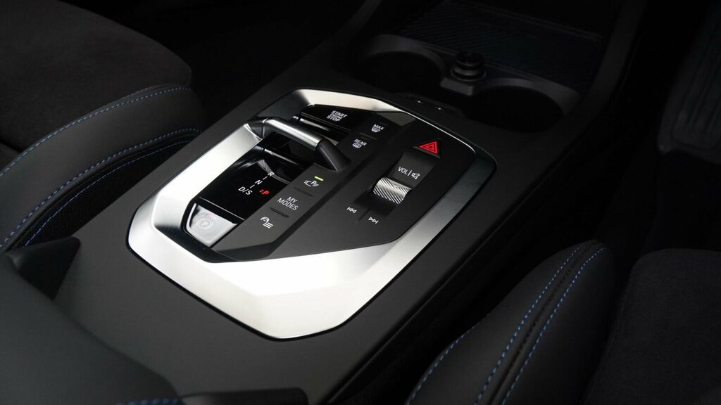 BMW 1 Series 120 M Sport Step  #10