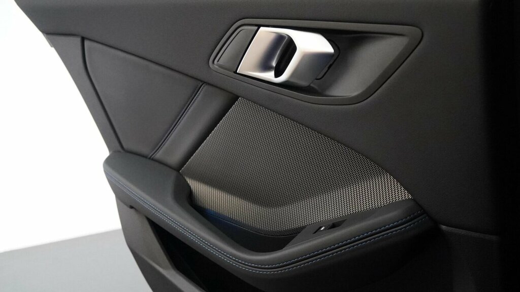 BMW 1 Series 120 M Sport Step  #27