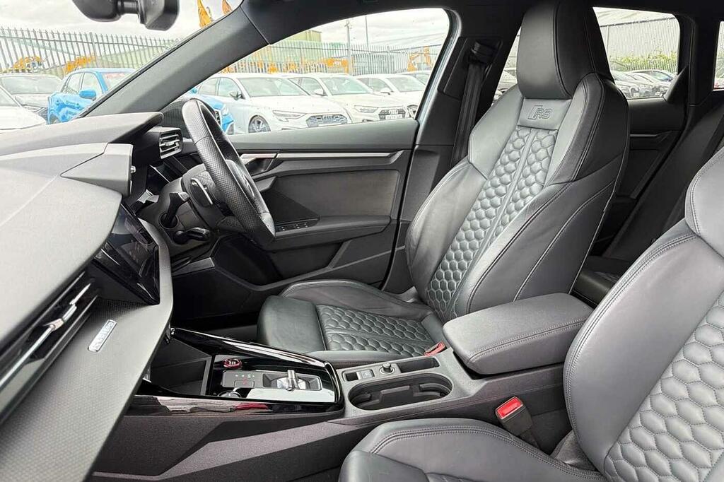 Audi RS3 Rs 3 Saloon Vorsprung 400 Ps S Tronic Red #10