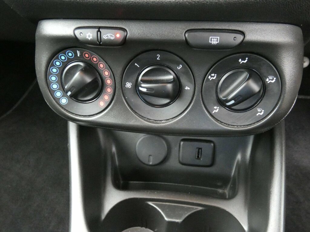 Vauxhall Corsa 1.4 Sport Ac Red #20