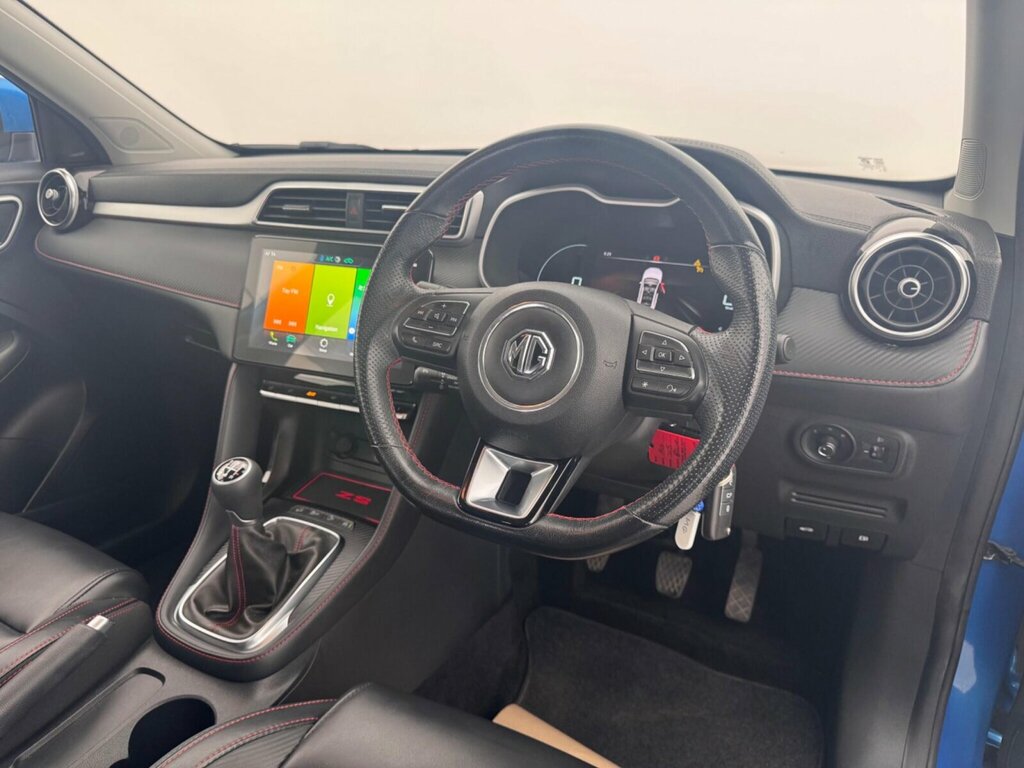 MG ZS 1.0T Gdi Exclusive Dct Black #8