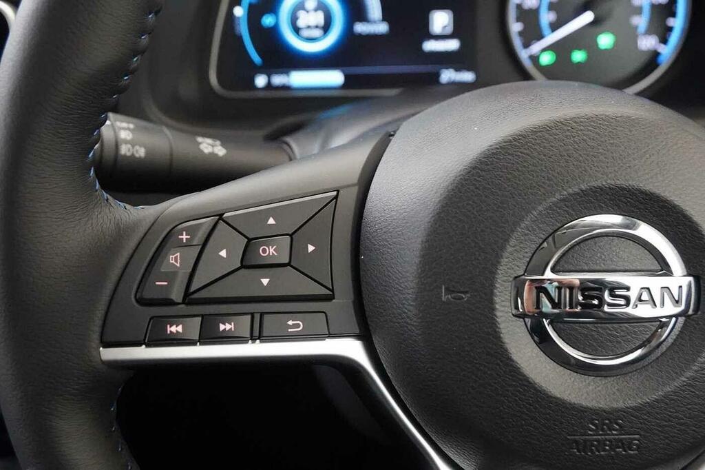 Nissan Leaf 110Kw N-connecta 40Kwh Black #33