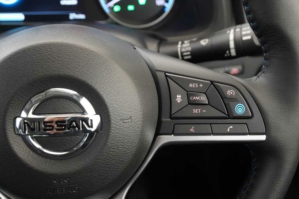 Nissan Leaf 110Kw N-connecta 40Kwh Black #34