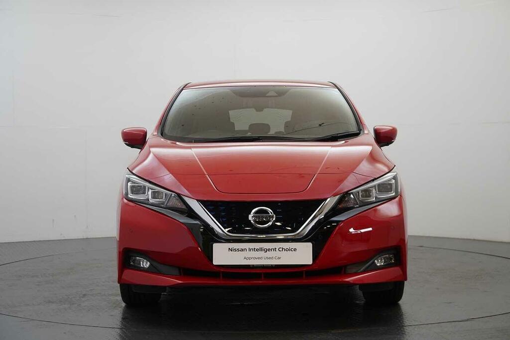 Nissan Leaf E 62Kw Tekna With Bose Audio And Pro Pilot T Red #4