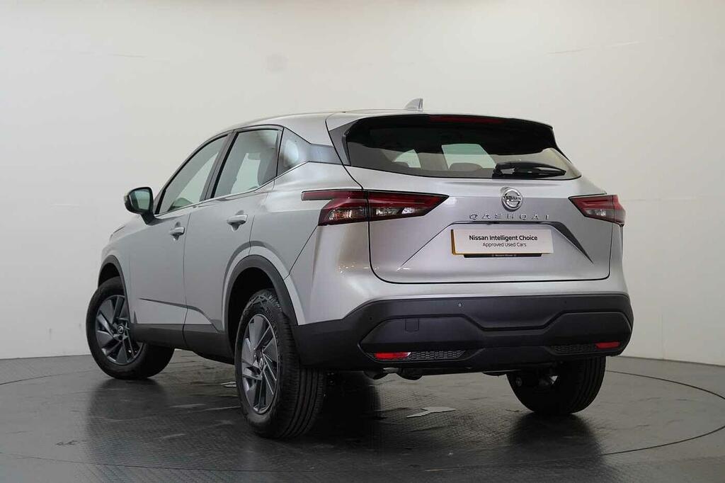 Nissan Qashqai 1.3 Dig-t Mh 140 Acenta Premium With Rear View Cam Silver #3