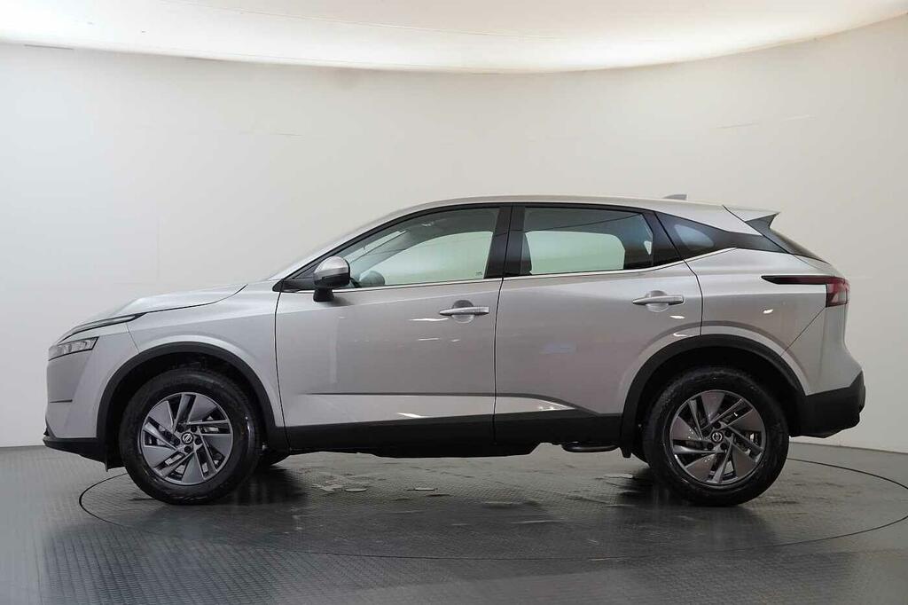 Nissan Qashqai 1.3 Dig-t Mh 140 Acenta Premium With Rear View Cam Silver #5
