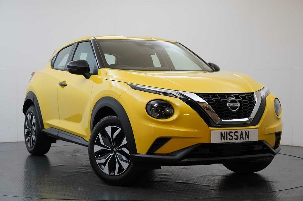 Nissan Juke 1.0 Dig-t 114 Acenta Premium Dct With Rear Vi Yellow