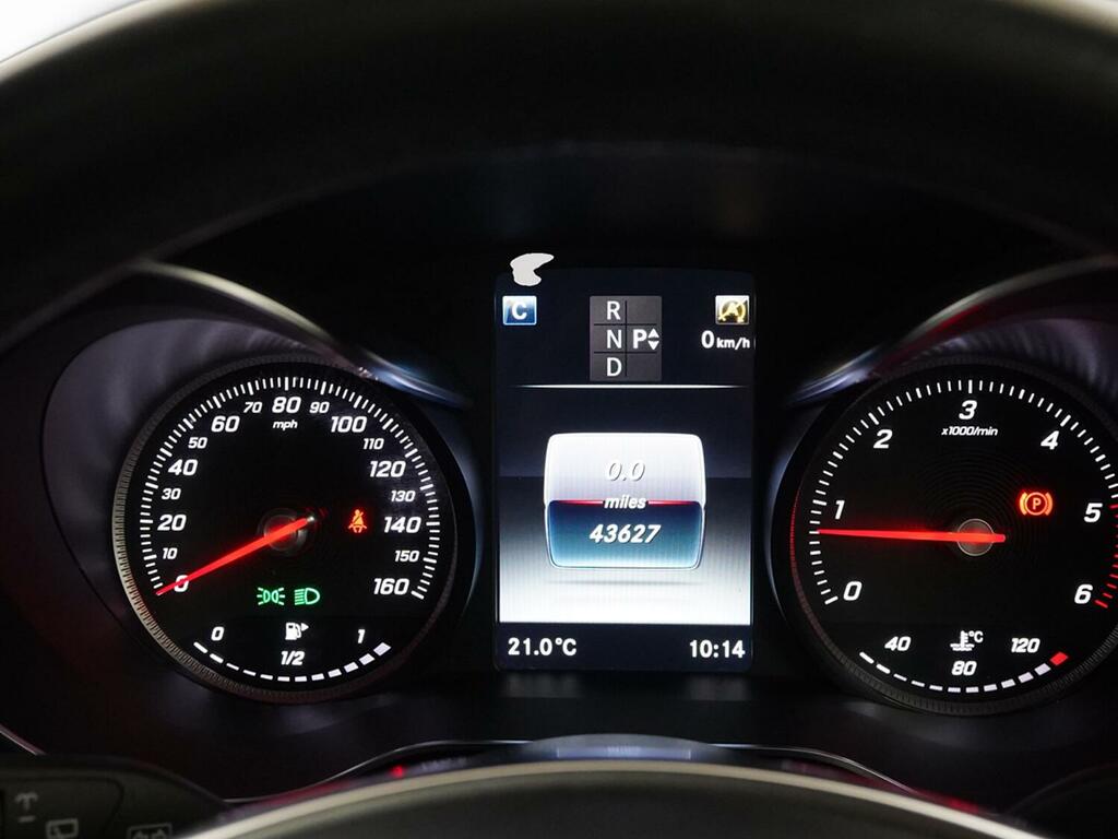 Mercedes-Benz GLC Class Glc 220 D 4Matic Amg Night Edition Premium Plus Red #4