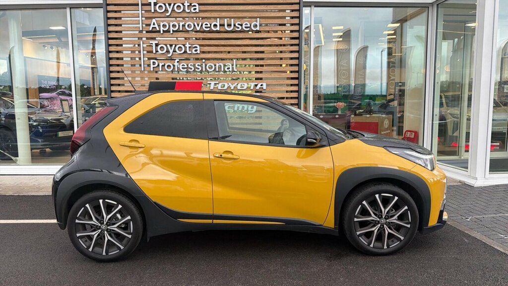 Toyota Aygo X Edge Blue #23