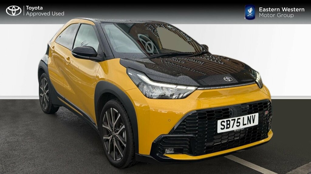 Toyota Aygo X 1.5H Gr Sport Cvt Euro 6 Ss Yellow