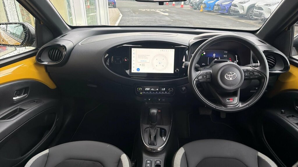 Toyota Aygo X 1.5H Gr Sport Cvt Euro 6 Ss Yellow #6