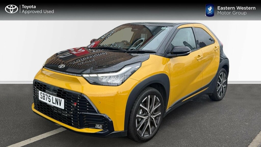Toyota Aygo X 1.5H Gr Sport Cvt Euro 6 Ss Yellow #3