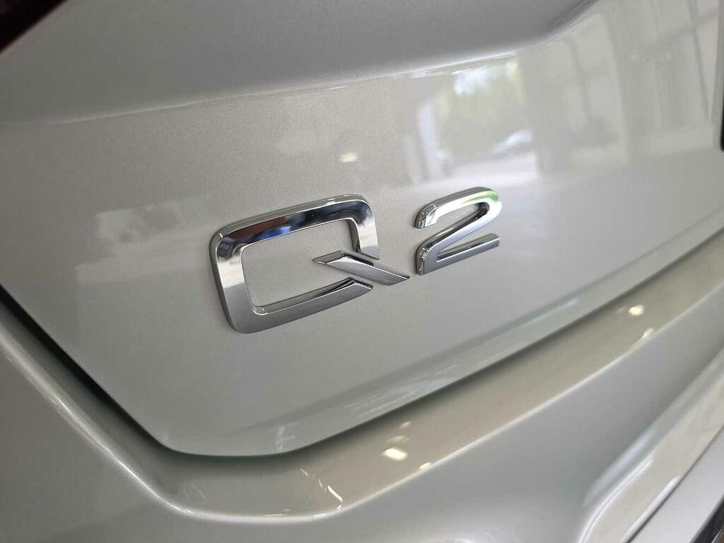 Audi Q2 Black Edition 35 Tfsi 150 Ps S Tronic Black #14