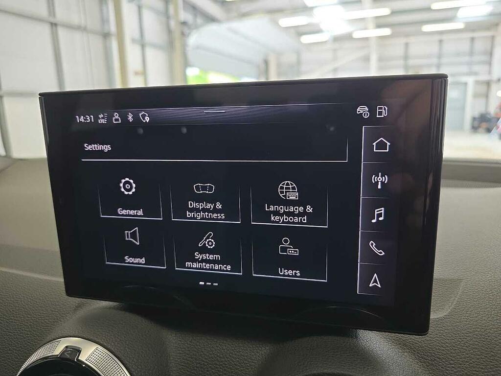 Audi Q2 Black Edition 35 Tfsi 150 Ps S Tronic Black #41