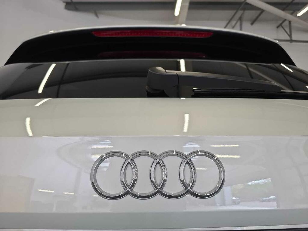 Audi Q2 Black Edition 35 Tfsi 150 Ps S Tronic Black #15