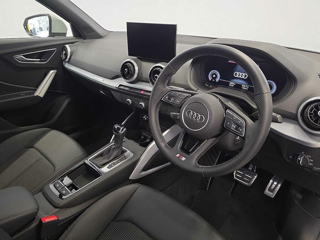 Audi Q2 S Line 35 Tfsi 150 Ps S Tronic Silver #6
