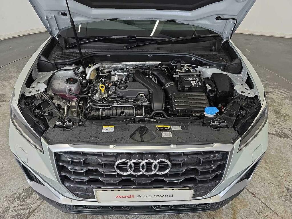 Audi Q2 Black Edition 35 Tfsi 150 Ps S Tronic Black #9