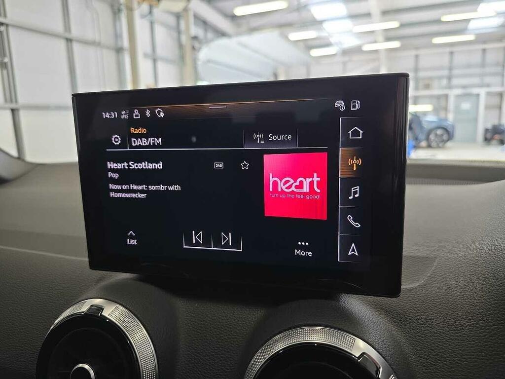 Audi Q2 Black Edition 35 Tfsi 150 Ps S Tronic Black #40