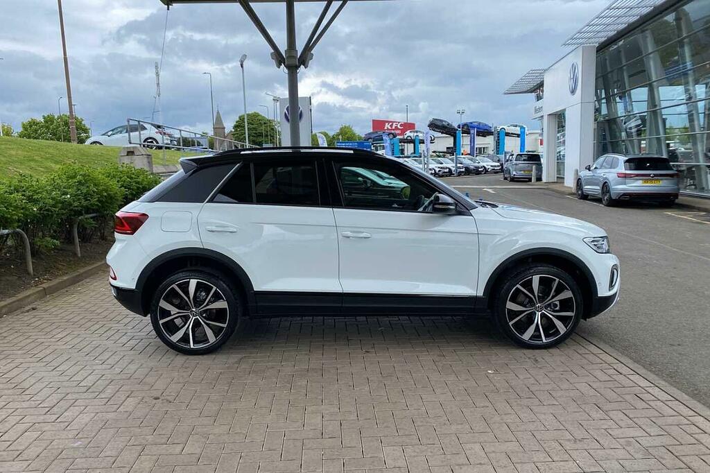Volkswagen T-Roc R-line Black #4