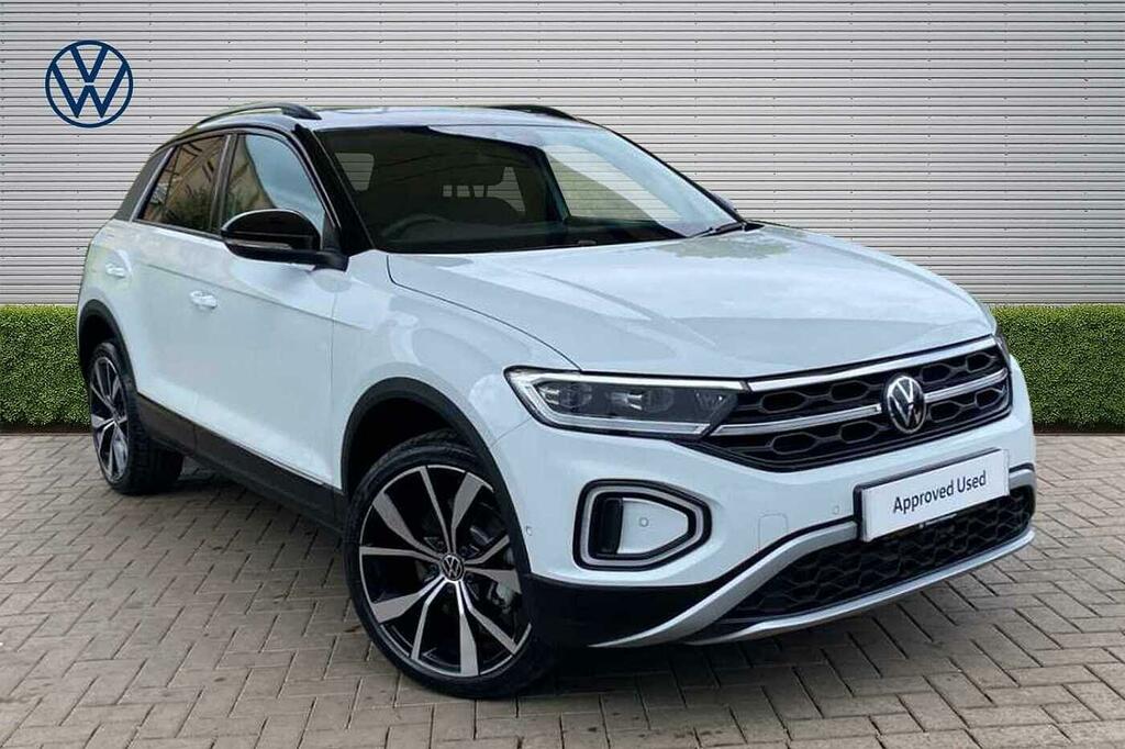 Volkswagen T-Roc R-line Black #1