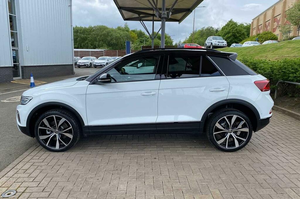Volkswagen T-Roc R-line Black #8