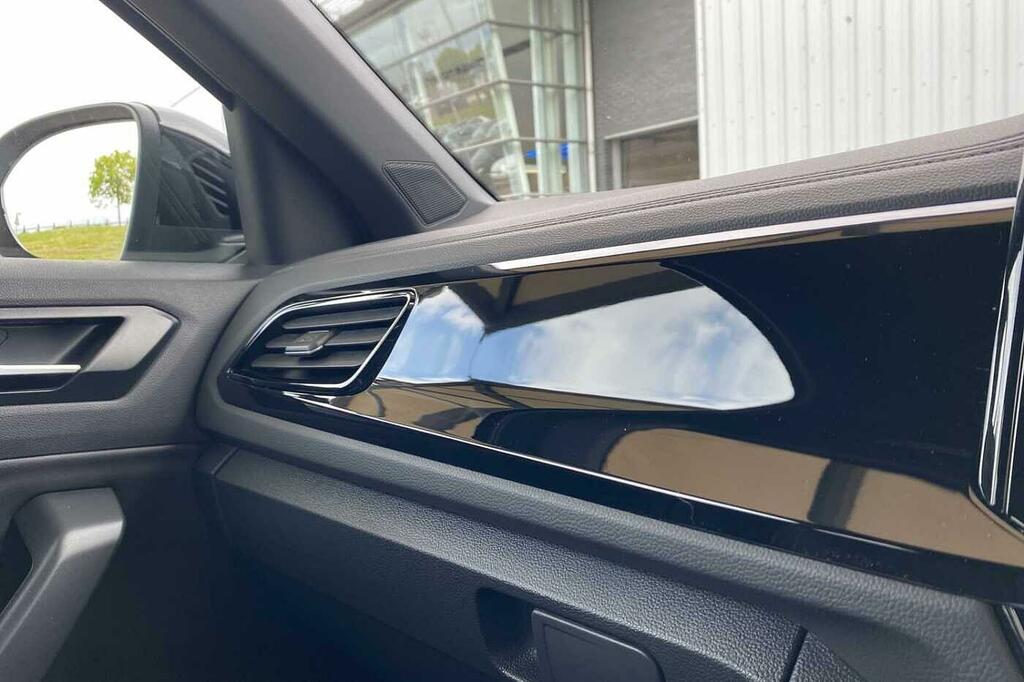 Volkswagen T-Roc R-line Black #23