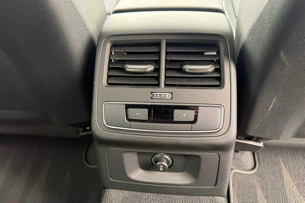 Audi A4 Avant 35 Tdi S Line S Tronic Grey #21