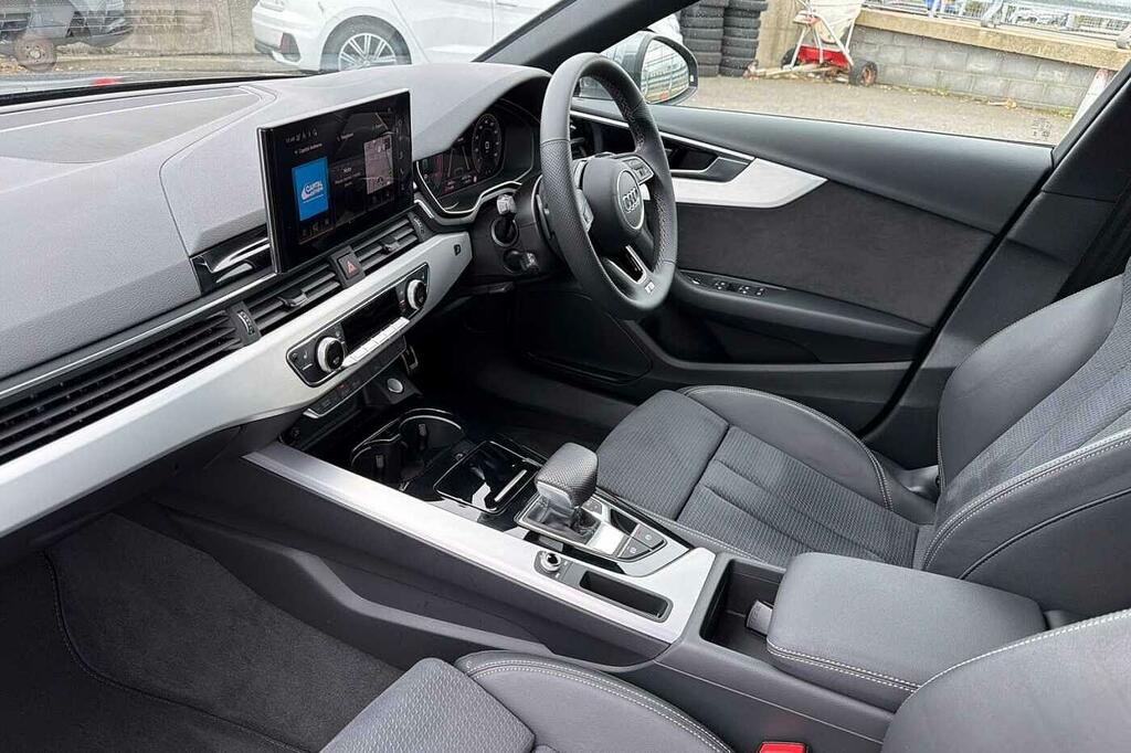 Audi A4 Avant Avant S Line 40 Tfsi 204 Ps S Tronic Grey #2