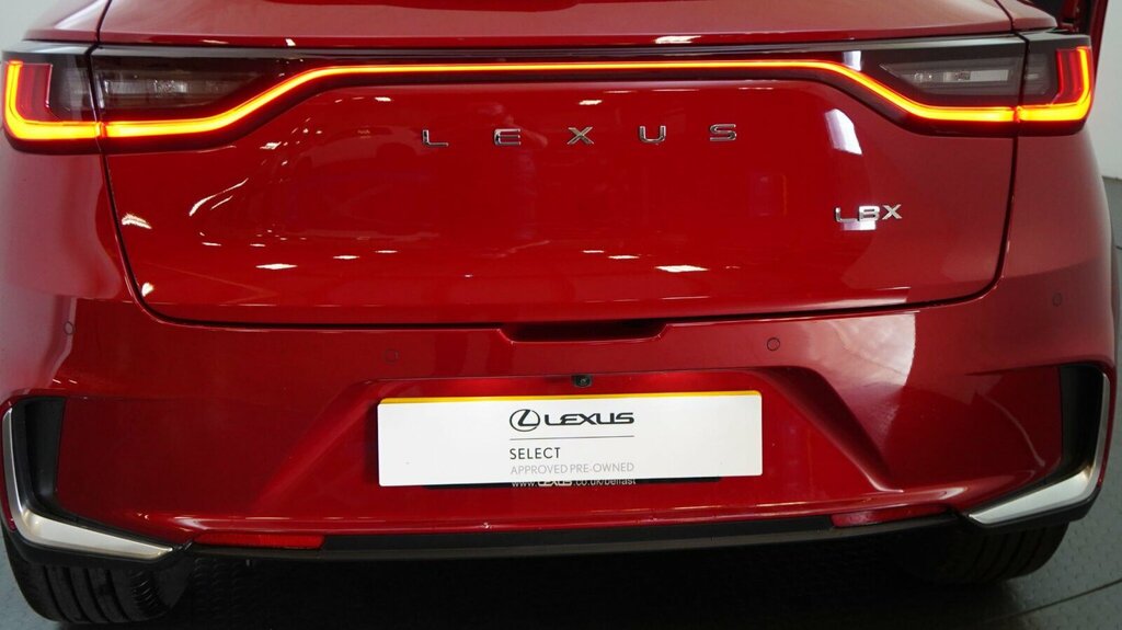 Lexus LBX 1.5 Vvt-ie Premium Plus E-cvt Euro 6 Ss Red #5