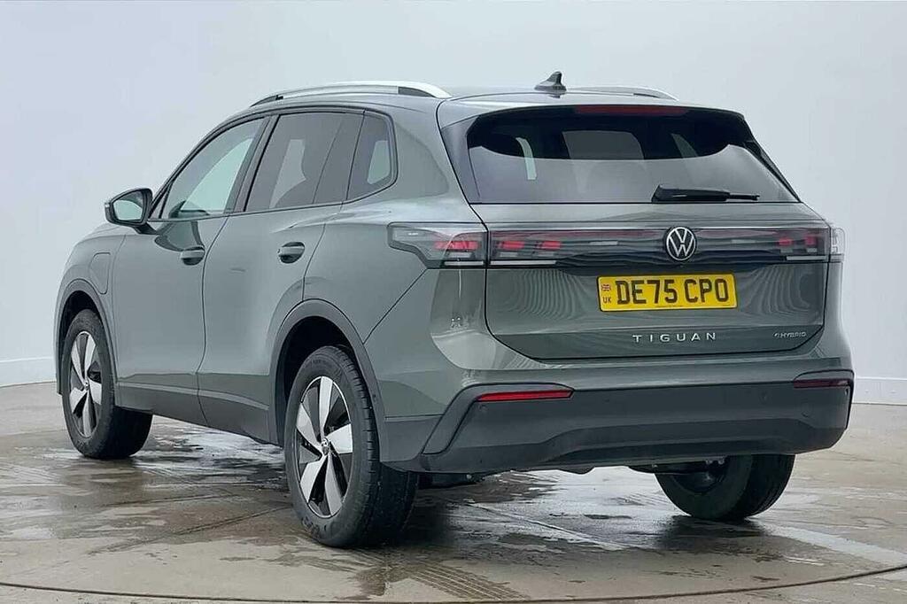 Volkswagen Tiguan 1.5 Tsi Ehybrid Match Dsg Green #3