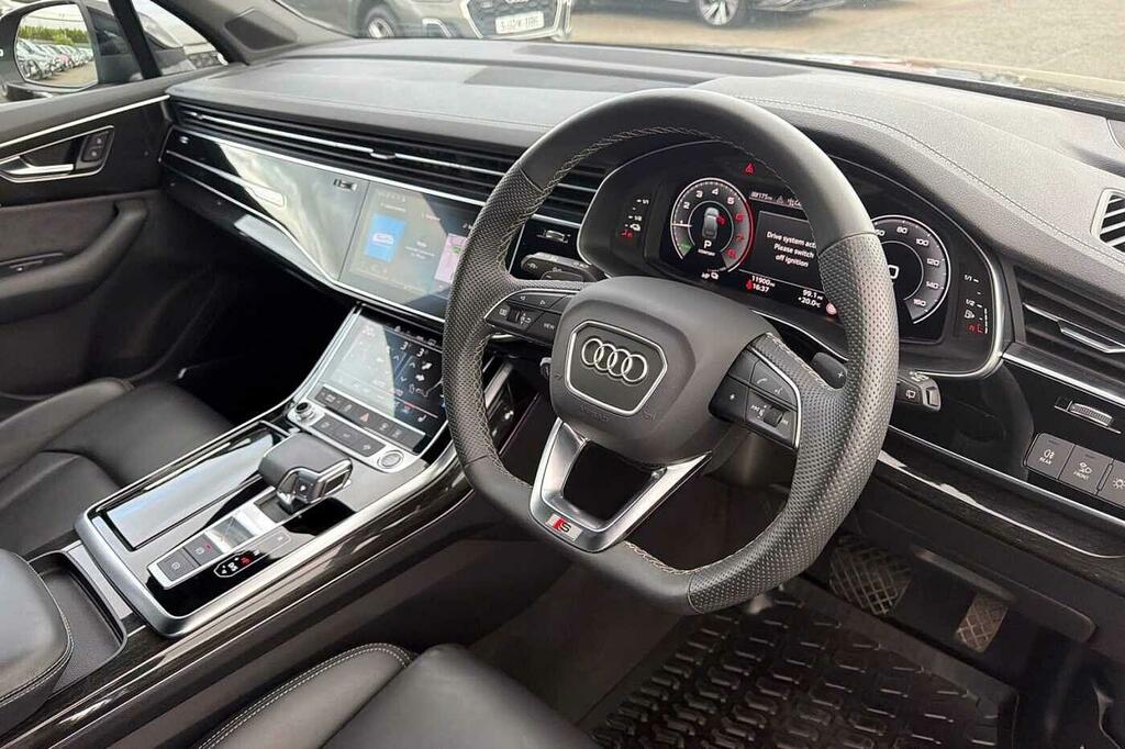Audi Q7 Black Edition 55 Tfsi E Quattro 381 Ps Tiptronic Black #6