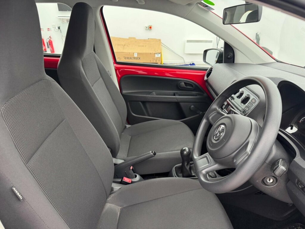 Volkswagen Up Hatchback 1.0 Move Up Euro 5 201414 Red #10