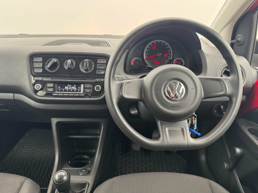 Volkswagen Up Hatchback 1.0 Move Up Euro 5 201414 Red #19