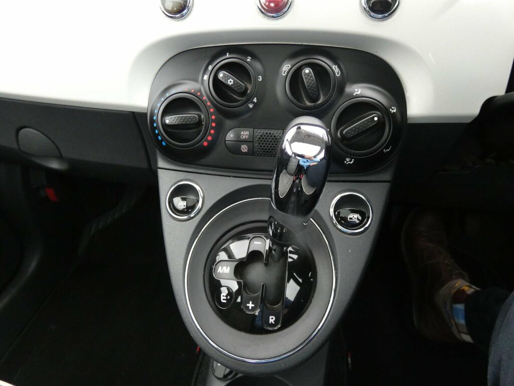 Fiat 500 Pop Star 3-Door White #21