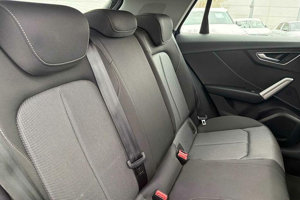 Audi Q2 Black Edition 35 Tfsi 150 Ps S Tronic Grey #17