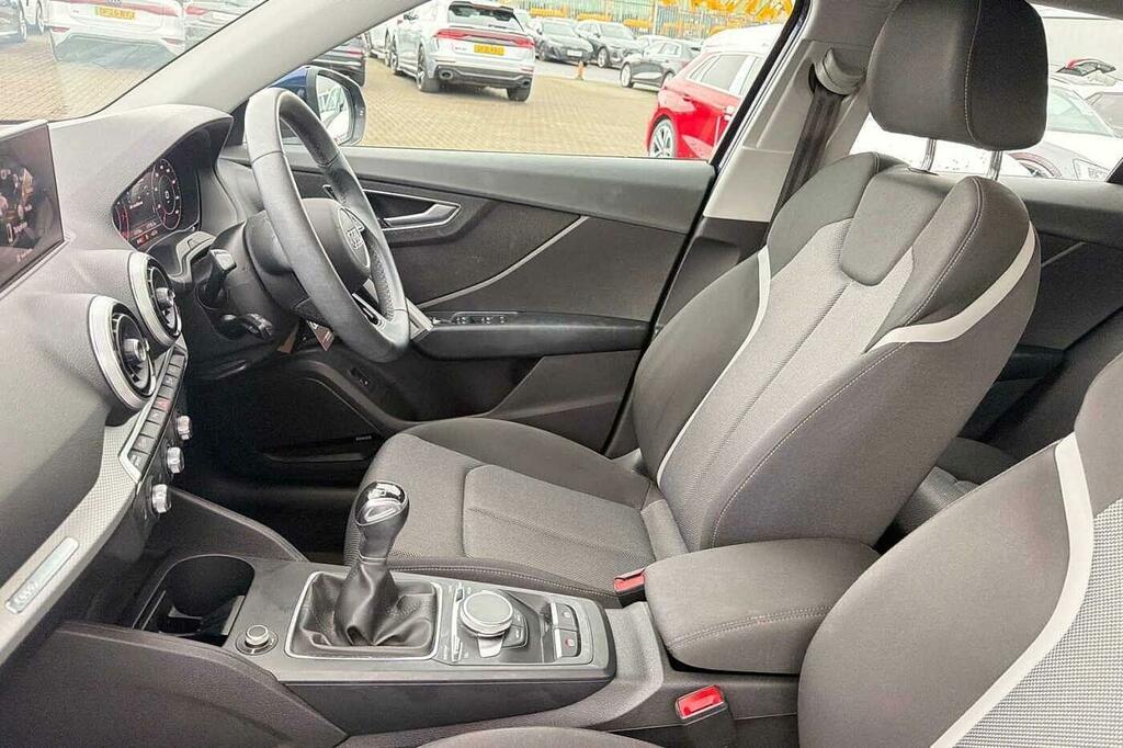 Audi Q2 Black Edition 35 Tfsi 150 Ps S Tronic Grey #10