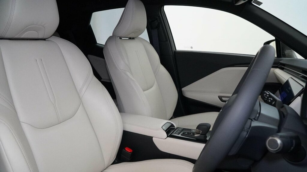 Lexus LBX 1.5 Vvt-ie Premium E-cvt Euro 6 Ss Grey #15