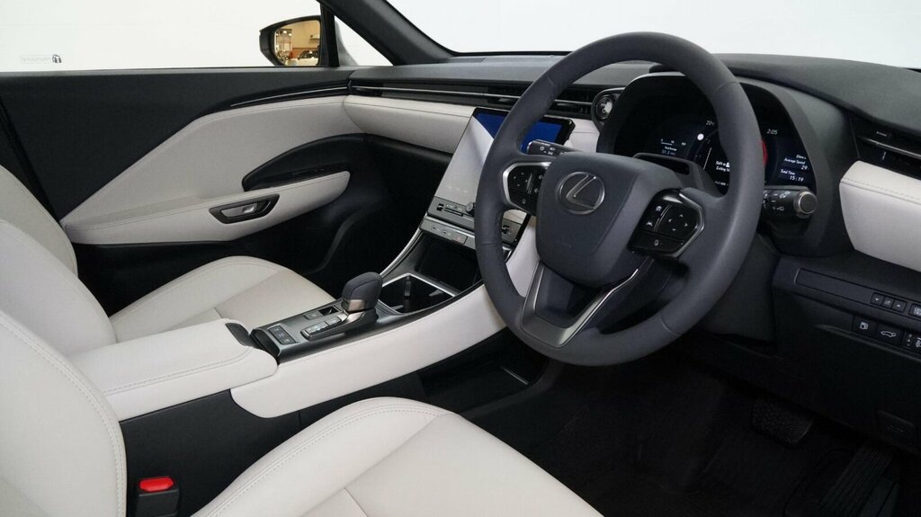 Lexus LBX 1.5 Vvt-ie Premium E-cvt Euro 6 Ss Grey #40