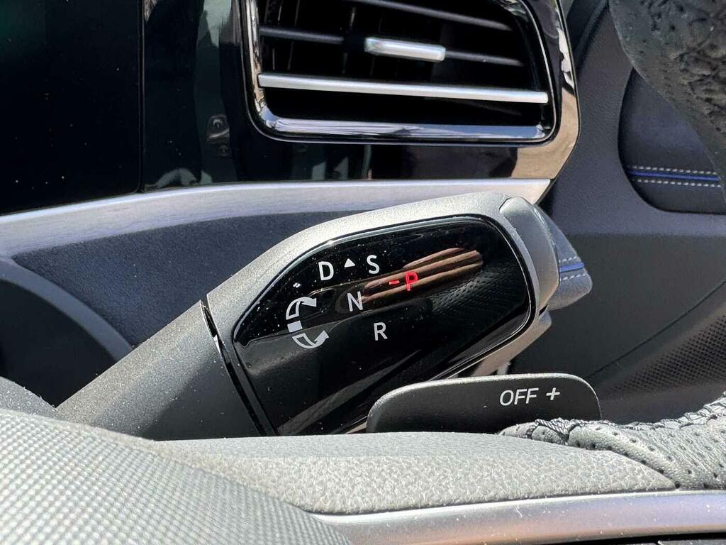 Volkswagen Passat 1.5 Etsi R-line Dsg Grey #8