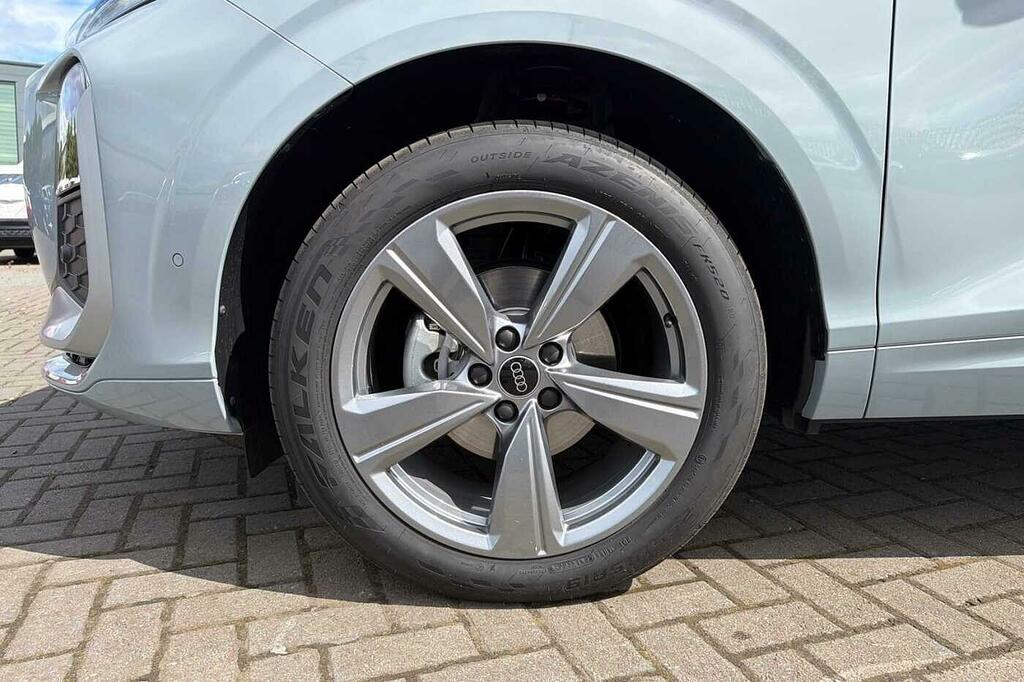 Audi Q3 S Line Tfsi 150 Ps S Tronic Grey #5