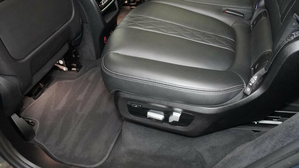 BMW X7 Xdrive40d M Sport 3.0 Black #41