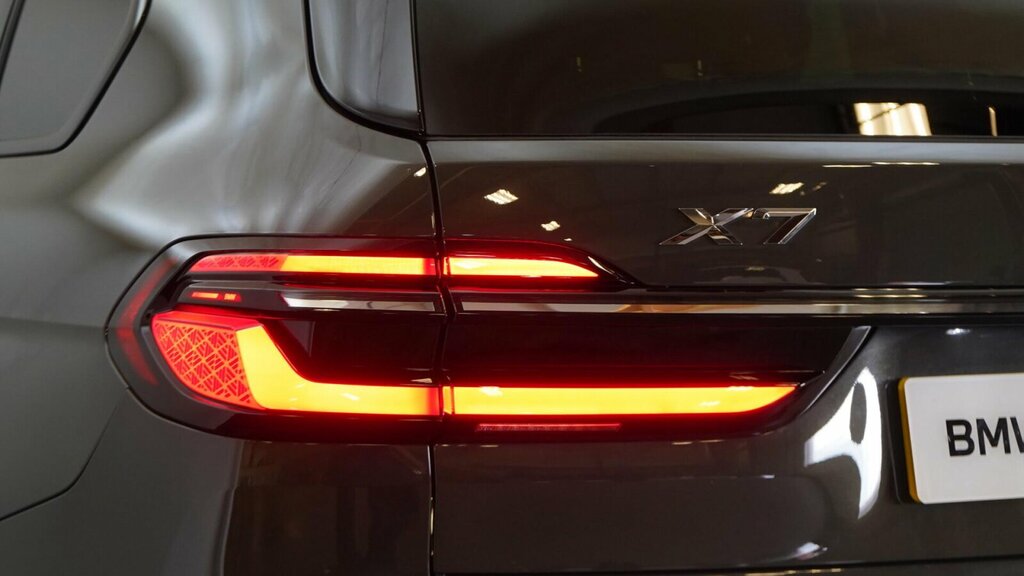 BMW X7 Xdrive40d M Sport 3.0 Black #23