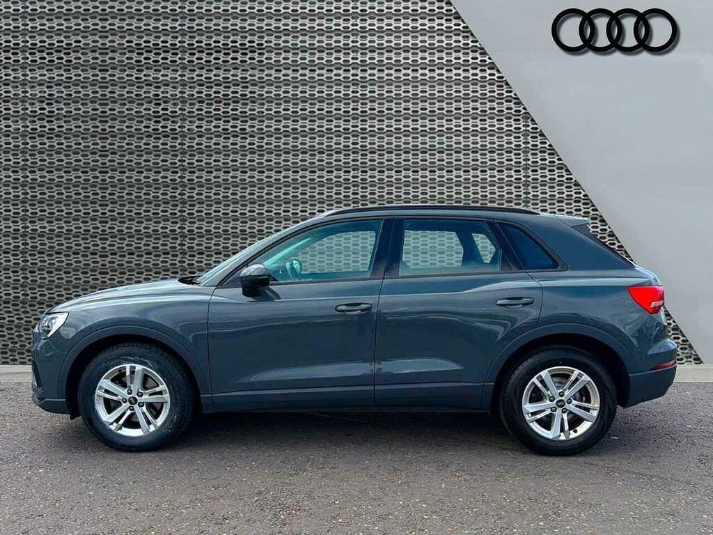 Audi Q3 Technik 35 Tfsi 150 Ps 6-Speed Grey #4