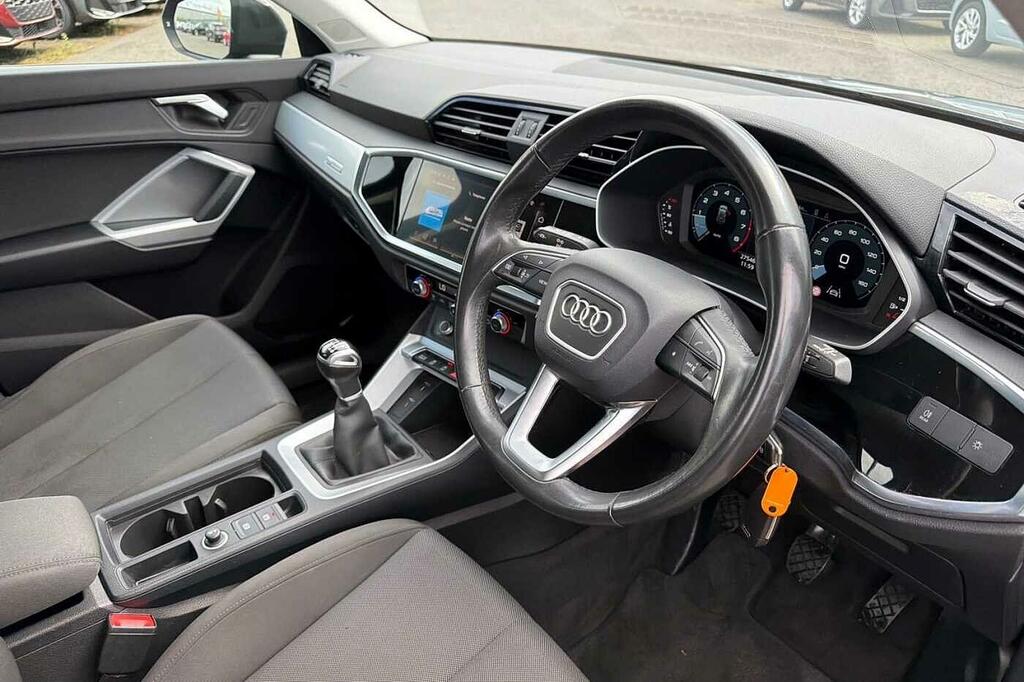 Audi Q3 Technik 35 Tfsi 150 Ps 6-Speed Grey #6