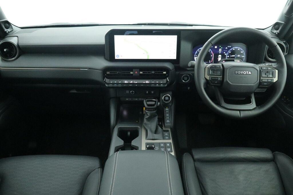 Toyota Land Cruiser 2.8D Mhev Invincible Suv Hybrid 4W Black #6