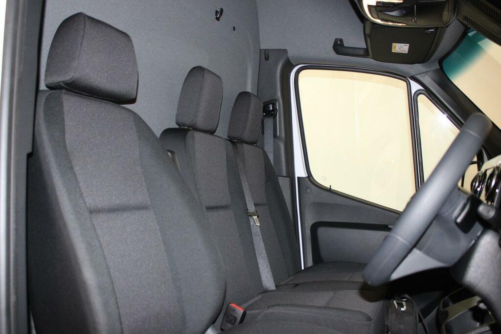 Mercedes-Benz eSprinter 320 81Kwh Pro Panel Van Rwd L2 H  #15