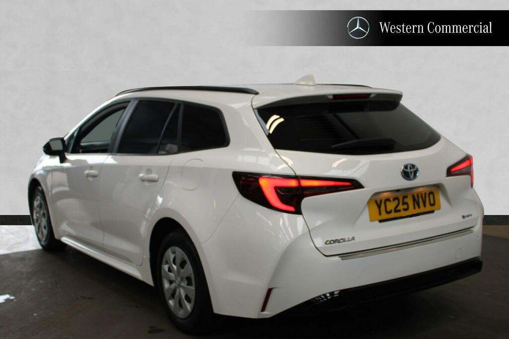 Toyota Corolla 1.8 Vvt-h Car Derived Van Hybrid Cvt Eu YC25NVO White #4